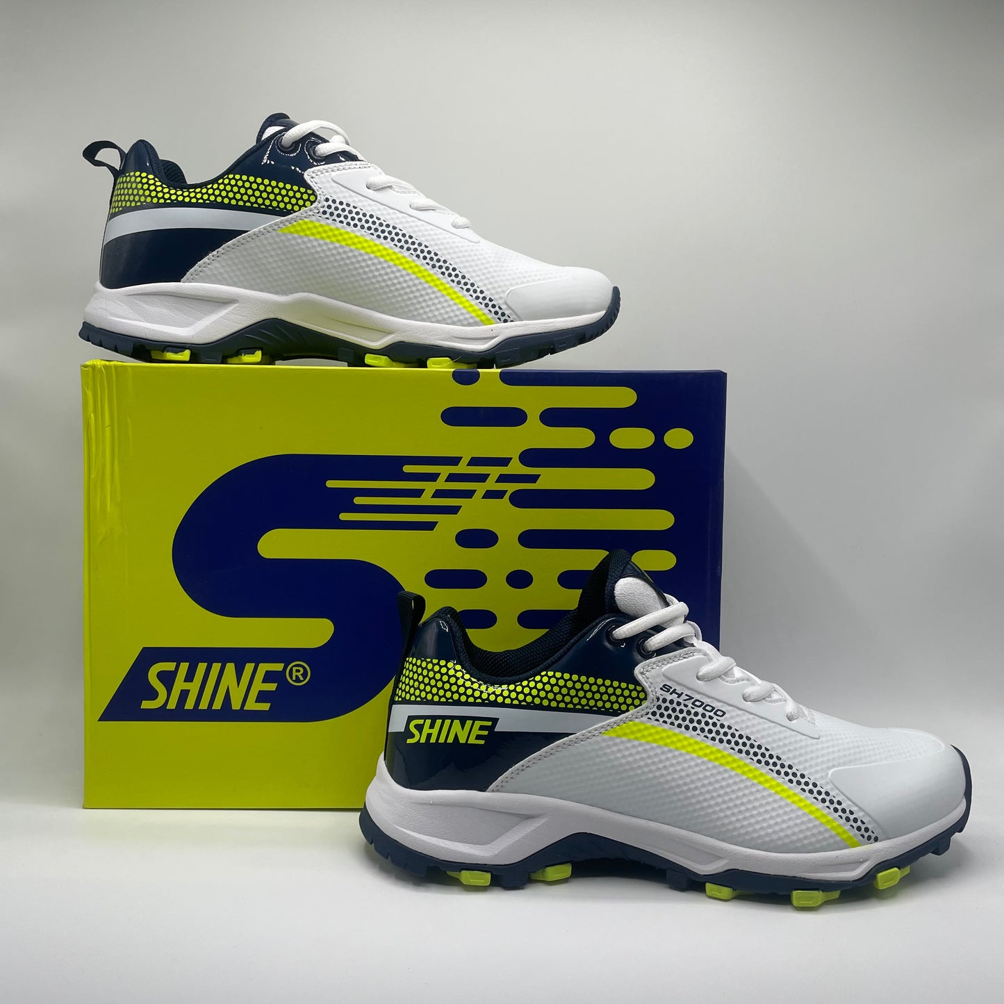 Shine cricket shoes - cricket grippers - cricket shoes