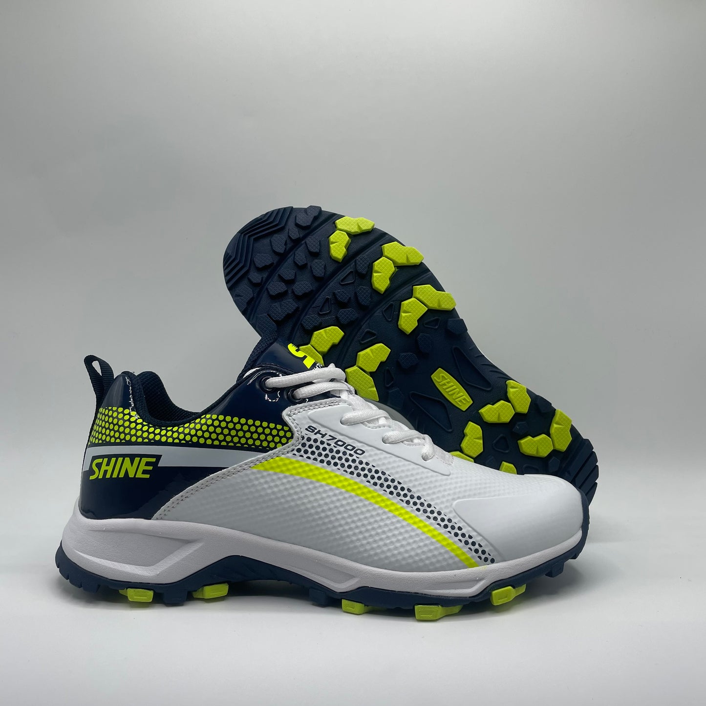 Shine cricket shoes - cricket grippers - cricket shoes