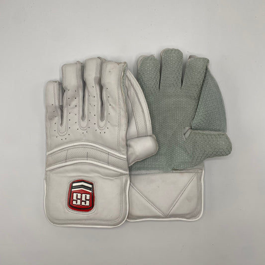 SS Keeping Gloves - Expert Wicket-Keeper's Choice
