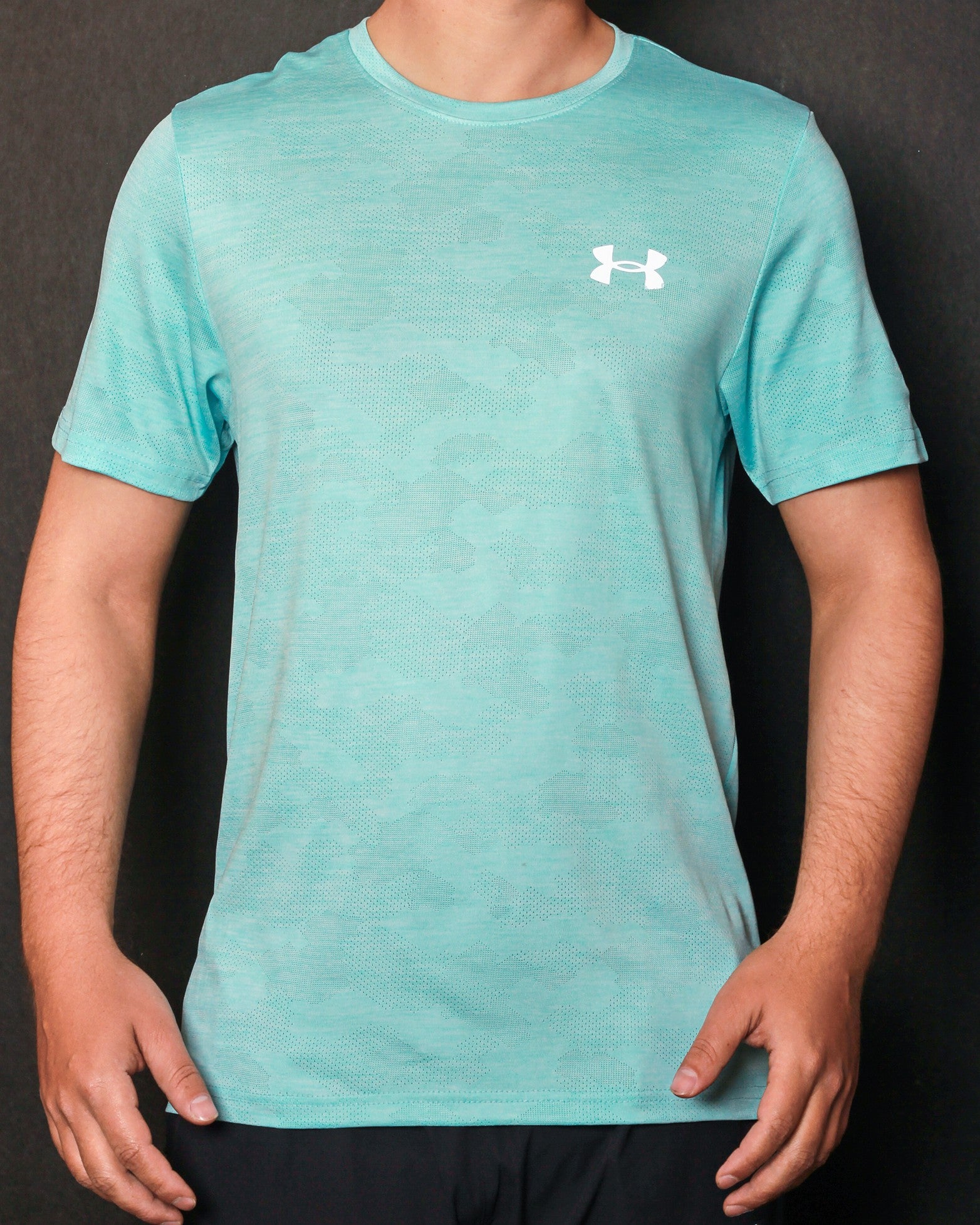 Under Armour shirt price in Pakistan - under armour shirt original - under armour shirt new design - under armour sports shirt